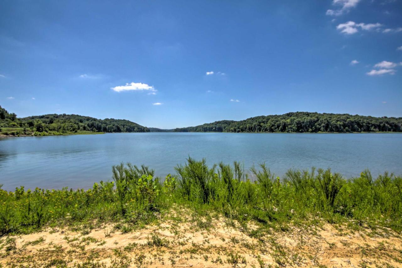 Modern Eckerty Home With Deck On Patoka Lake! Taswell Exterior photo